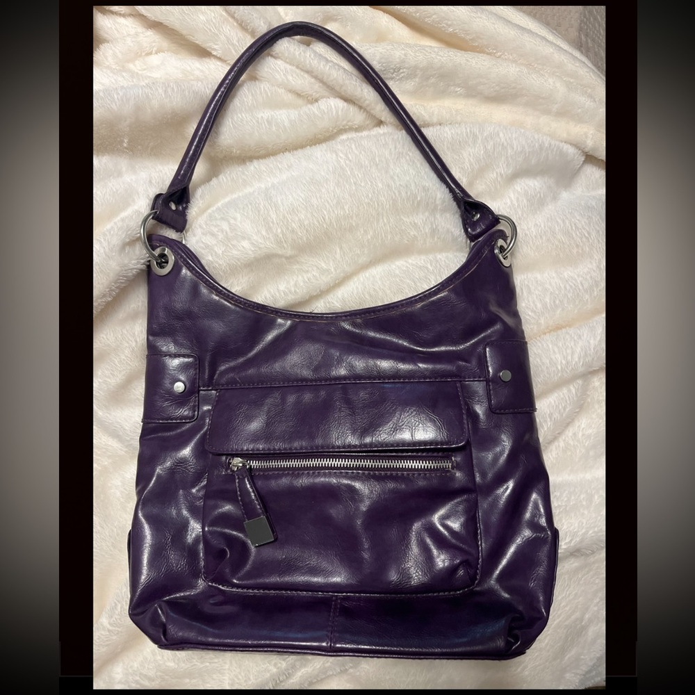 APT 9 purple purse